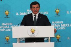 Başbakan Davutoğlu Midyat’ı ziyaret etti