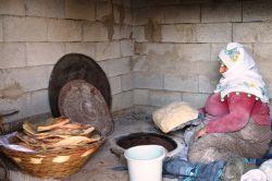 Tandır ekmeğine rağbet artıyor