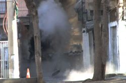 Sur’da yasağın kalktığı mahallelerde barikatlar imha ediliyor