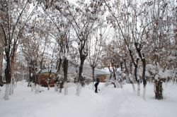 Doğu'da binlerce köye ulaşım sağlanamıyor