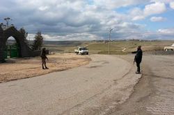 PKK’lilerin İdil’de yol kontrolü yaptığı görüldü