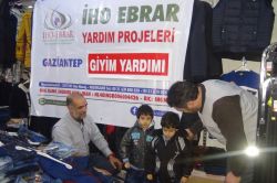 IHO Ebrar yetimlere giyim yardımında bulundu