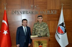 Kara Kuvvetleri Komutanından Diyarbakır Valisine ziyaret