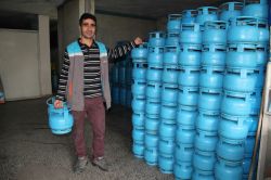 Tüpçü esnafı geleceğe umutla bakamıyor