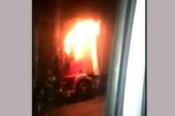 PKK'liler Silvan’da iki aracı yaktı