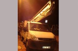 PKK’liler DEDAŞ aracına saldırdı