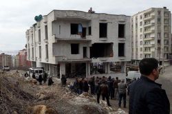 Şırnak’taki patlama ev ve iş yerlerini tahrip etti