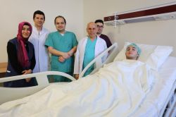 Hasta kabulüne başlayan hastanede ilk ameliyat