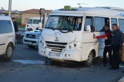 Batman’da Emek Bulvarında trafik kazası: 3 yaralı video