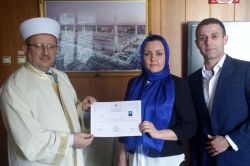 İslam’ı seçerek Fatma ismini aldı