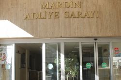 Hırsızlık zanlıları tutuklandı