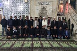 ‘Gençler Sabah Namazında Buluşuyor’