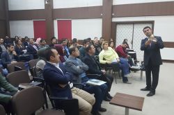 Mardin Barosu'ndan hitabet ve beden dili eğitimi