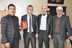 Batman'da siyer sınavına katkıda bulunanlara teşekkür plaketi foto