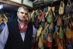 Unutulmaya yüz tutan yemeni mesleğini yeniden canlandırdı video foto