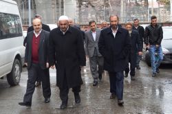 HÜDA PAR’dan Kara ailesine taziye ziyareti foto