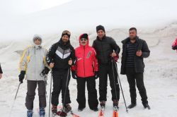 Bingöl Valisi Yavuz Selim Köşger, Hesarek kayak tesisini inceledi foto