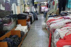 Tekstil esnafı zor günler geçiriyor video