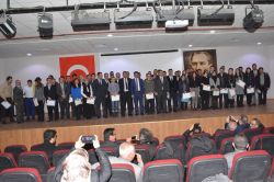 Van'ın İpekyolu İlçe Milli Eğitim Müdürlüğü'nden TEOG’da emeği geçen öğretmenlere ödül