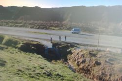 Batman-Kozluk karayolunda yola tuzaklanmış patlayıcılar bulundu foto