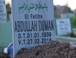 Bavên ku bi hesreta lawên xwe yên Yûsifî koç kirine