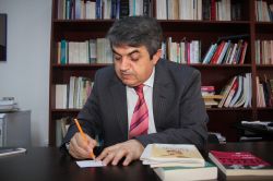 Toplum travma hali yaşıyor video