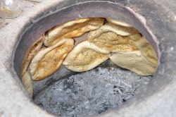 Asırların taşıdığı gelenek: Tandır ekmeği video