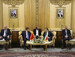 Başbakan Ahmet Davutoğlu İran'da