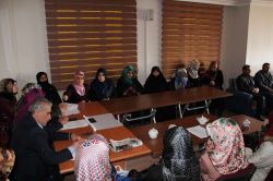 Dünya Kadınlar Günü'nde kadro talep ediyoruz