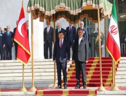 “Divê em qedera herêmê nehêlin hêviya aqtorên derve”