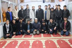 Gençler Sabah Namazında Buluşuyor