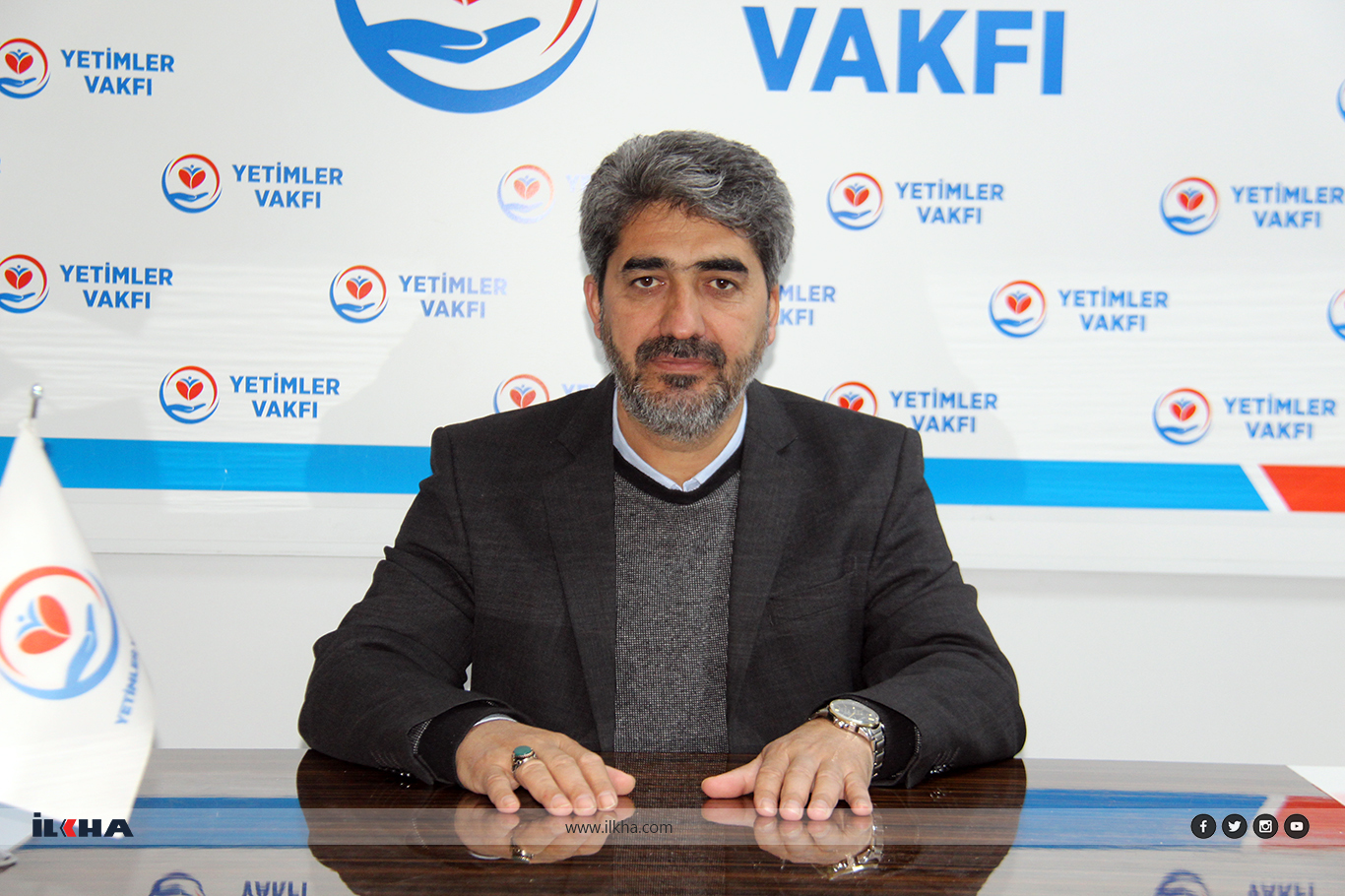 f7fe50b8-1517-472b-af92-63118cd3dc78.jpg