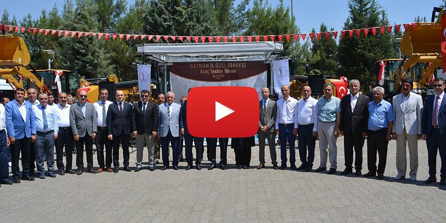 Batman’da 12 hizmet aracı teslim edildi